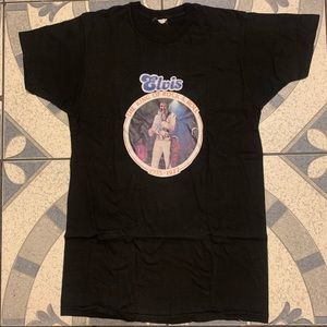 Vintage ‘77 Elvis Presley Memorial Graphic Tee